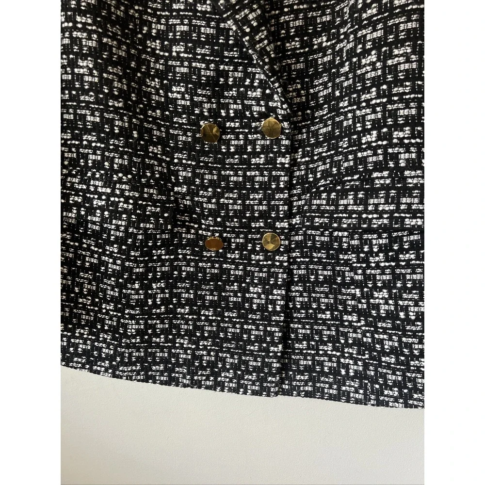 Anthropologie Maeve Boucle Tweed Jacket Blazer Size M Black White Gold Button
